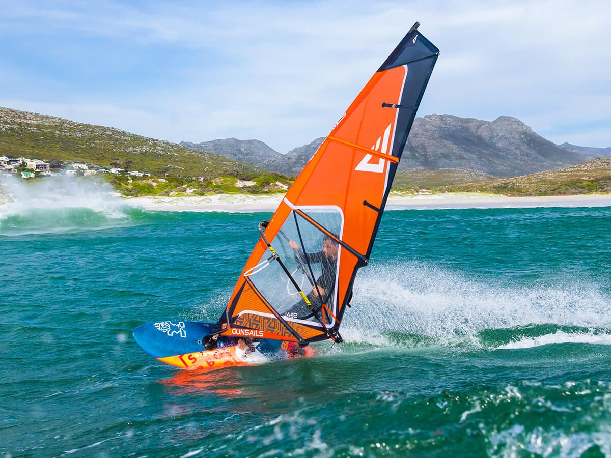 Gun Sails 2022 Seal